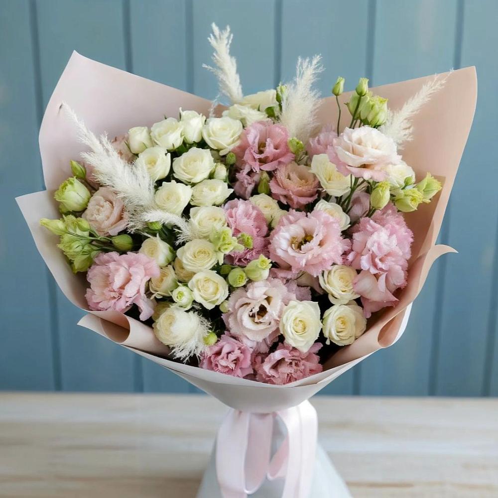 Букет цветов из: Альстромерии и Розы в Нагутском