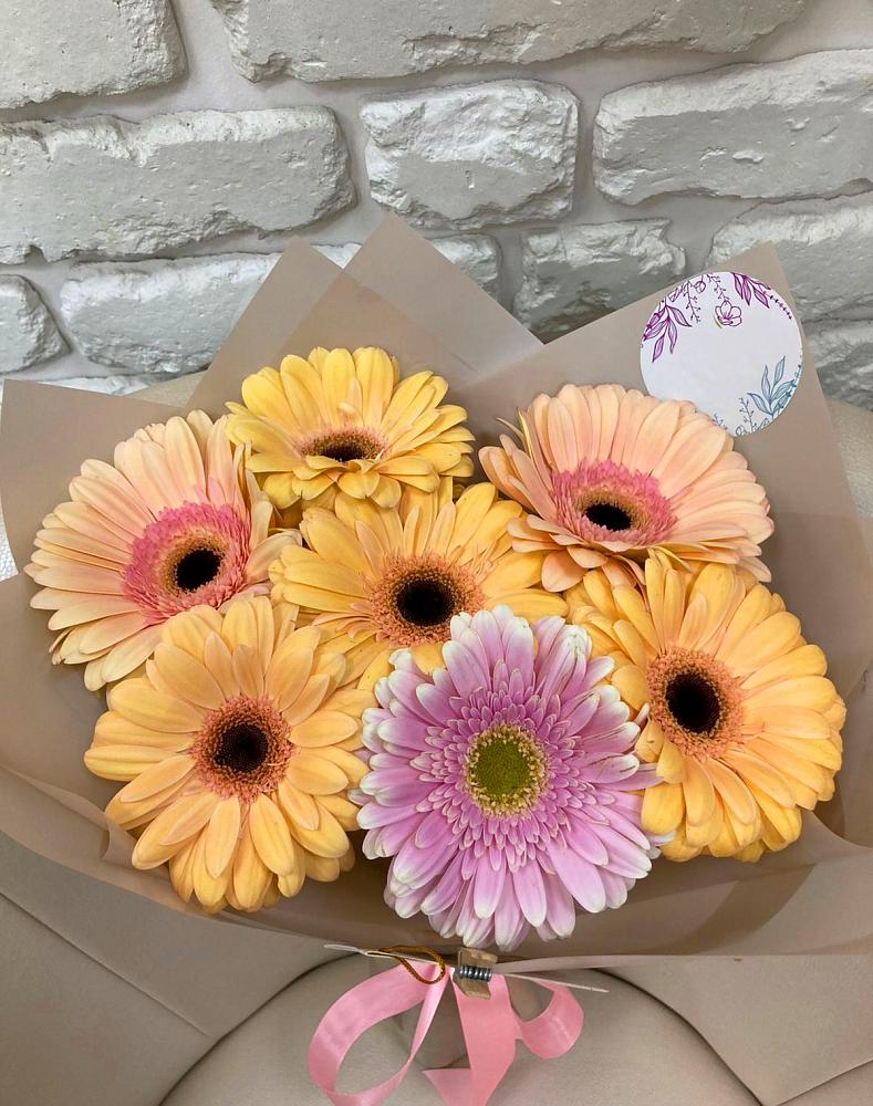 Букет цветов из: Герберы в Нагутском