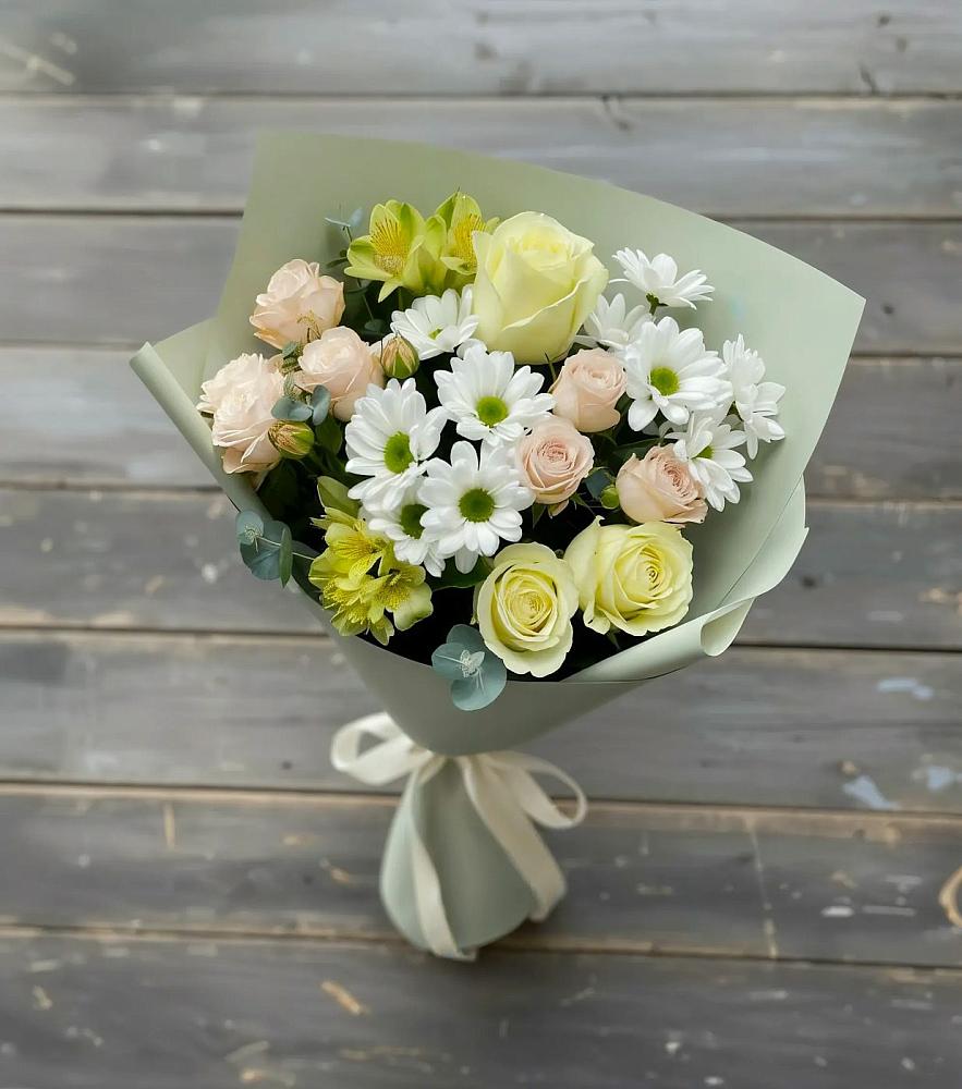 Букет цветов из: Альстромерии, Розы и Хризантемы в Нагутском