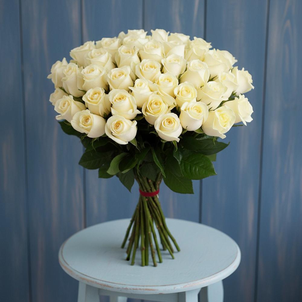 Букет 51 Белая роза Эдлесс Лав в Нагутском
