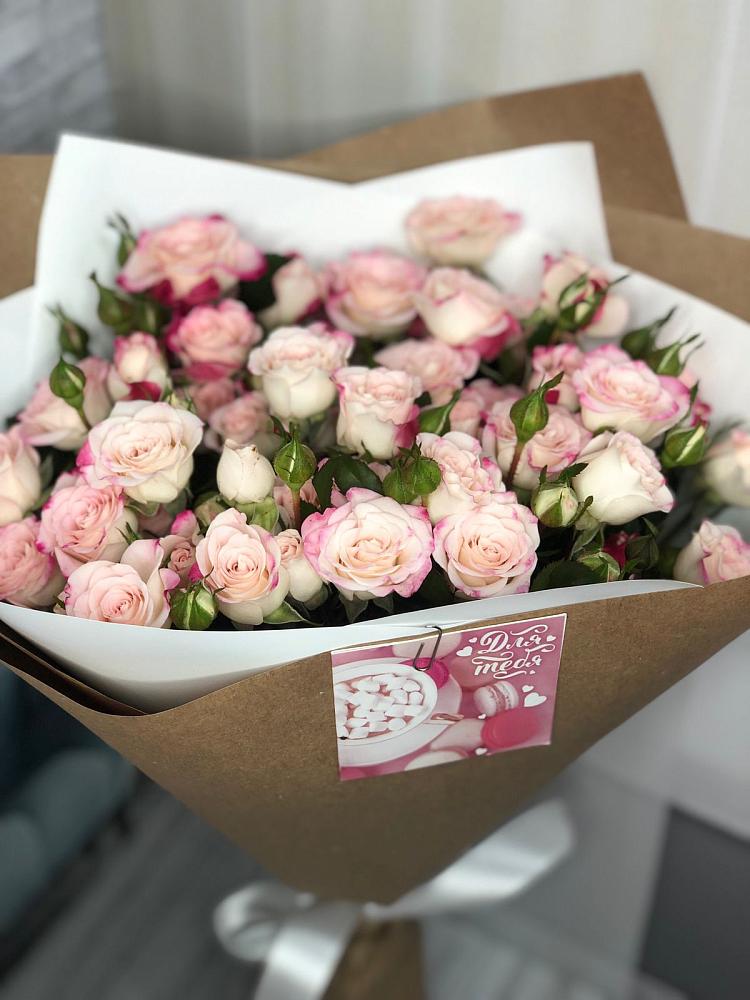 Букет цветов из: Розы в Нагутском