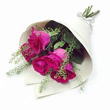 Букет цветов из:  Розы в Нагутском