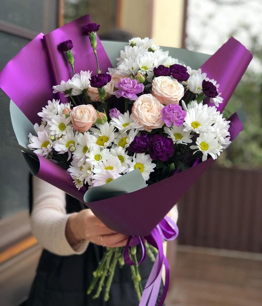 Букет цветов из: Хризантемы, Гвоздики и Розы в Нагутском