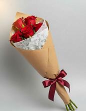 Букет цветов из:  Розы в Нагутском