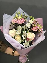 Букет цветов из:  Альстромерии, Розы и Лизиантусы #REPLACE_PRED# Нагутском