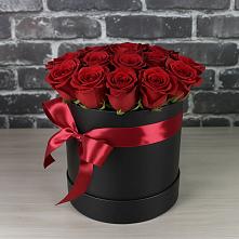 Цветочная композиция из Розы в шляпной коробке в Нагутском