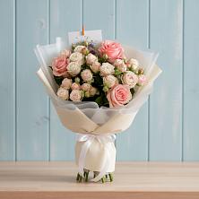Букет цветов из:  Розы в Нагутском