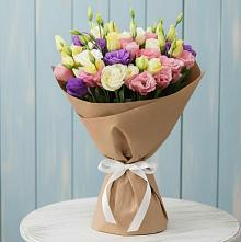 Букет цветов из:  Лизиантусы в Нагутском